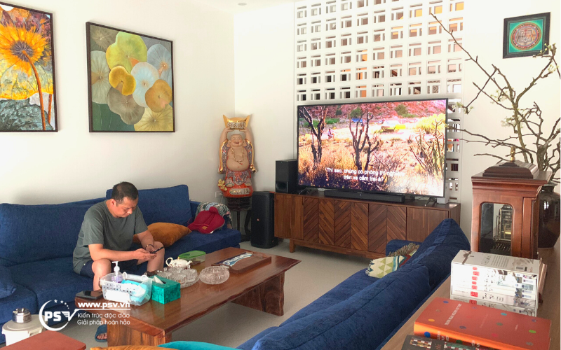 Phòng khách của căn biệt thự Nguyệt Quế